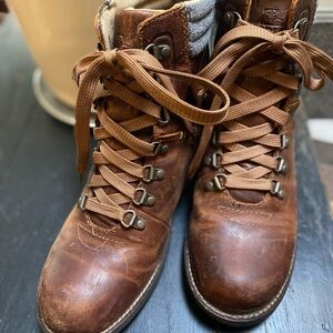 Kodiak Brown Boots with Ankle Support and Durable Leather